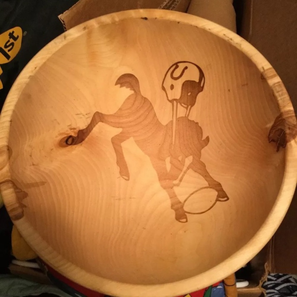 Colts wooden round bowl